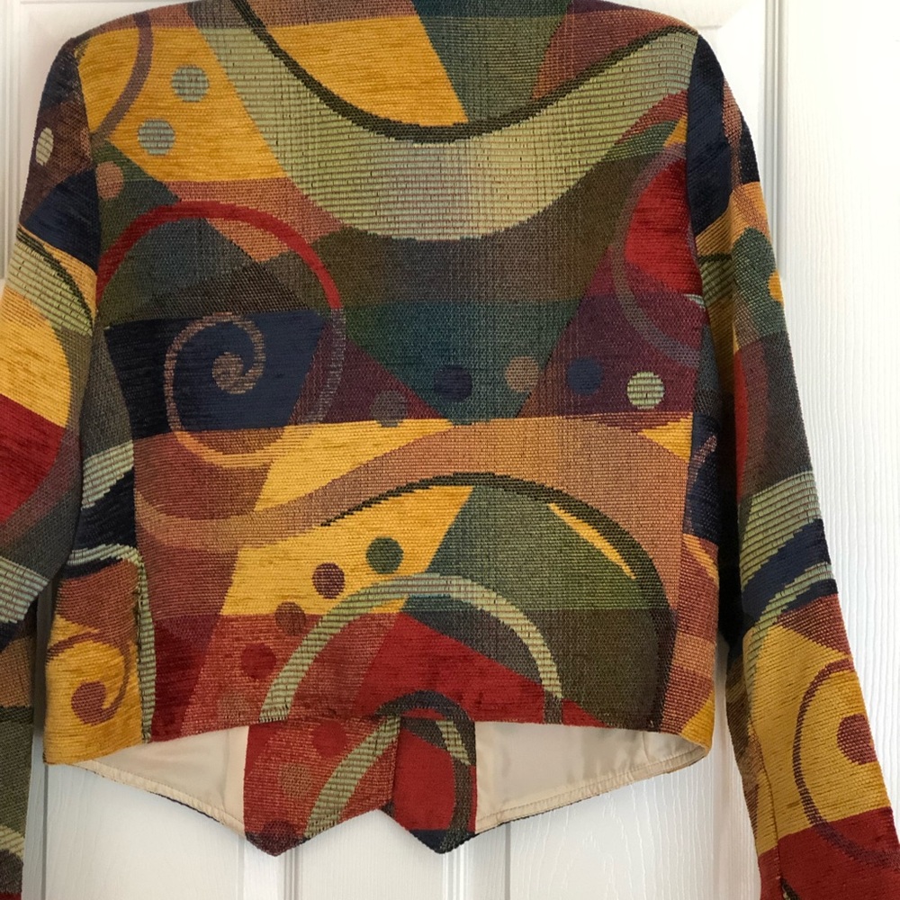 Woman’s jacket - Picture 4 of 4